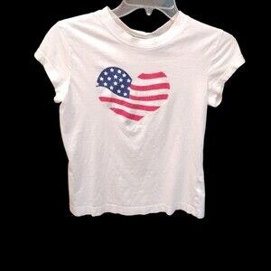 US American Flag Heart Patriotic Graphic Short-sleeve women's T-Shirt Med